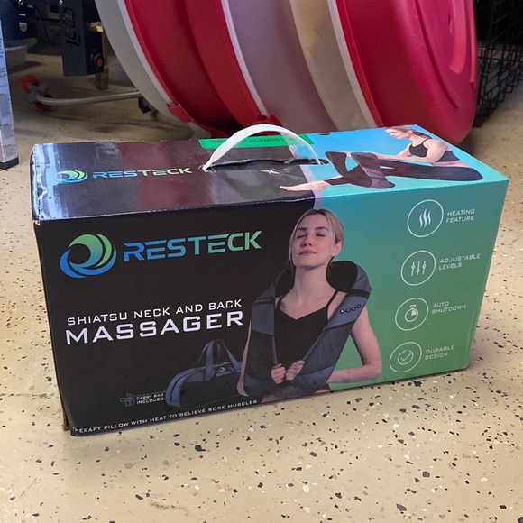 Resteck Shiatsu Neck & Back Massager - Picture 1 of 4
